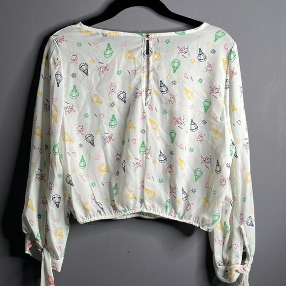 Glow Passion Cropped Blouse With Hot Air Balloon Print Size Large - Picture 6 of 7